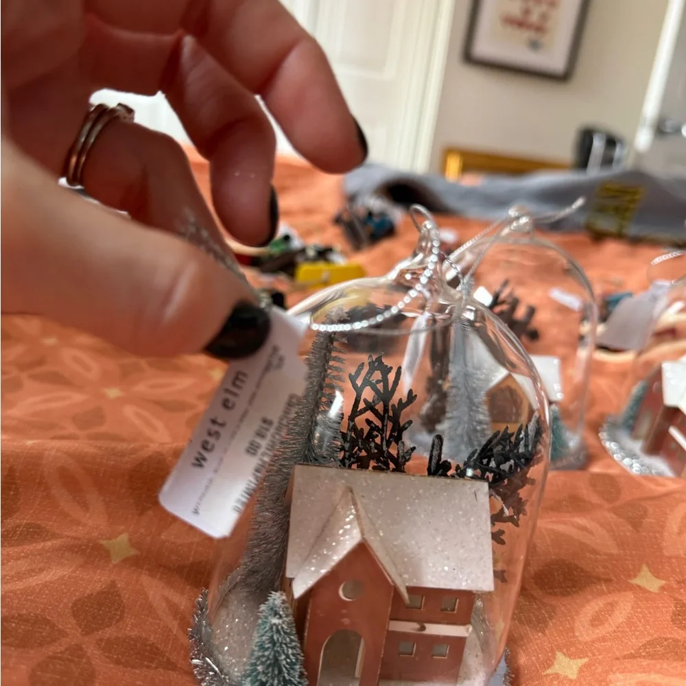 NWT - Holiday Cabin Cloche Ornament